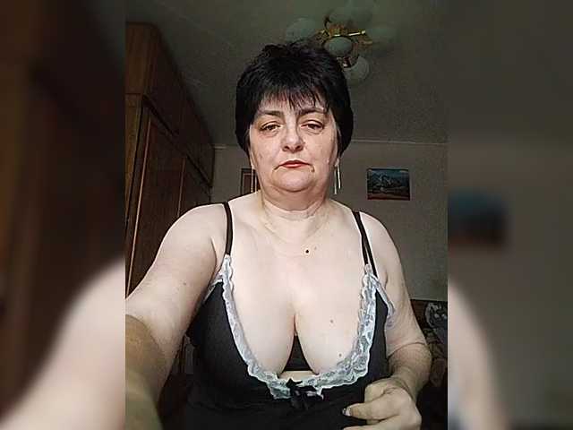 go to chat with IsXLoves