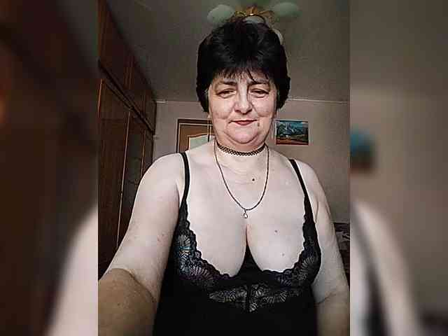 Модель: IsXLoves