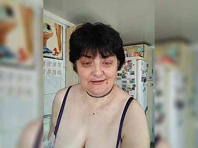 IsXLoves webcam