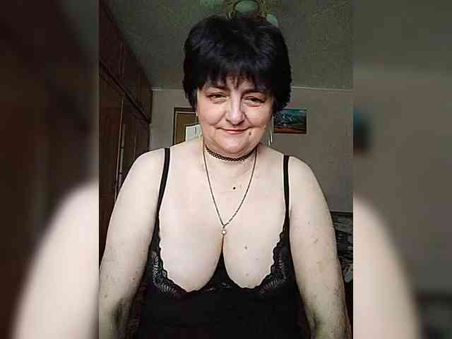 IsXLoves webcam