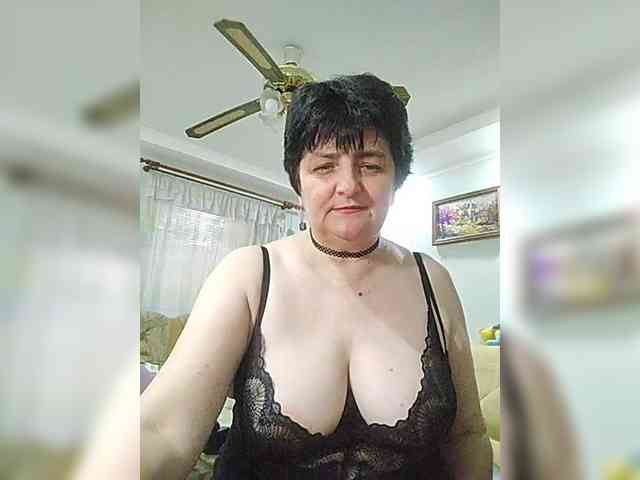 Модель: IsXLoves