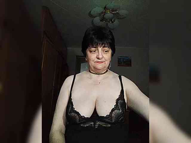 IsXLoves webcam