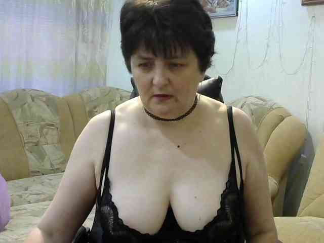 web cam nude IsXLoves