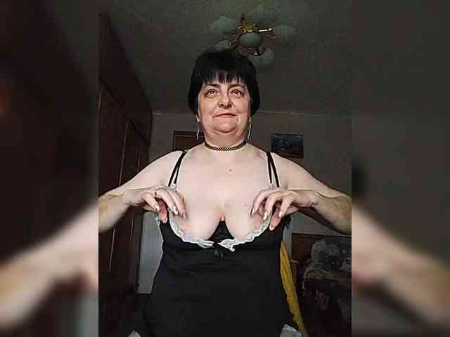 IsXLoves webcam