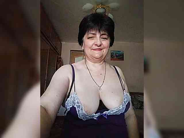 IsXLoves webcam