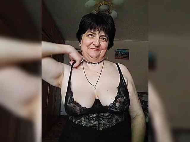 IsXLoves webcam