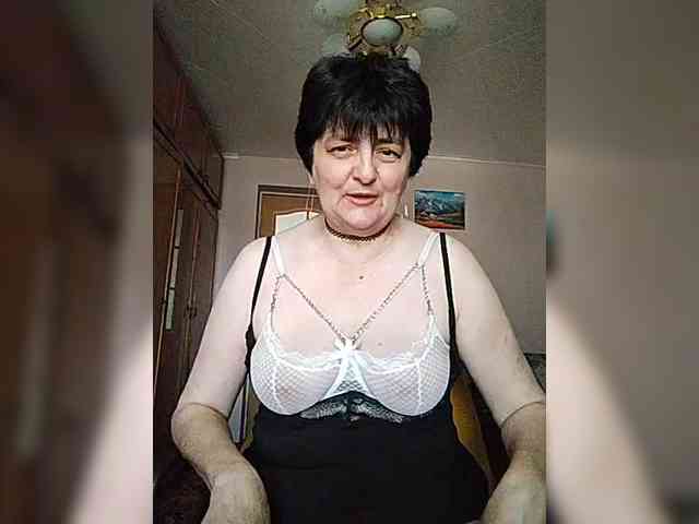 IsXLoves webcam