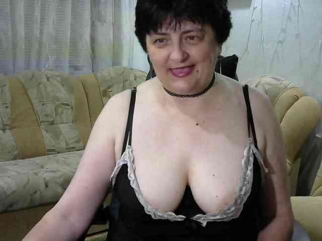 IsXLoves webcam