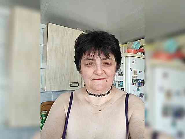 IsXLoves webcam