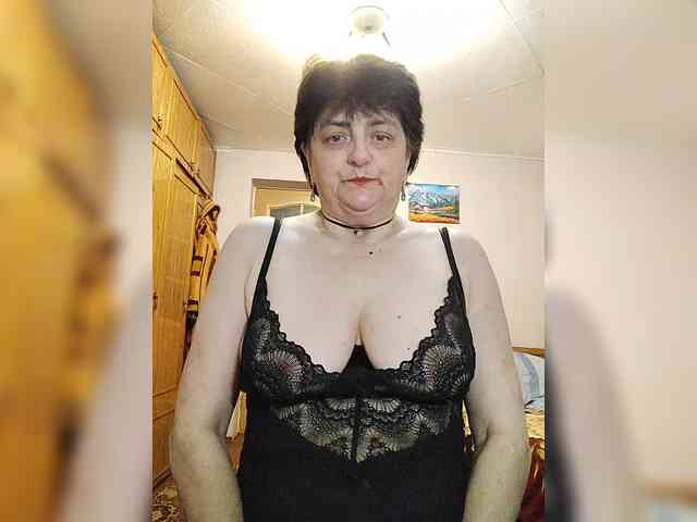 IsXLoves webcam
