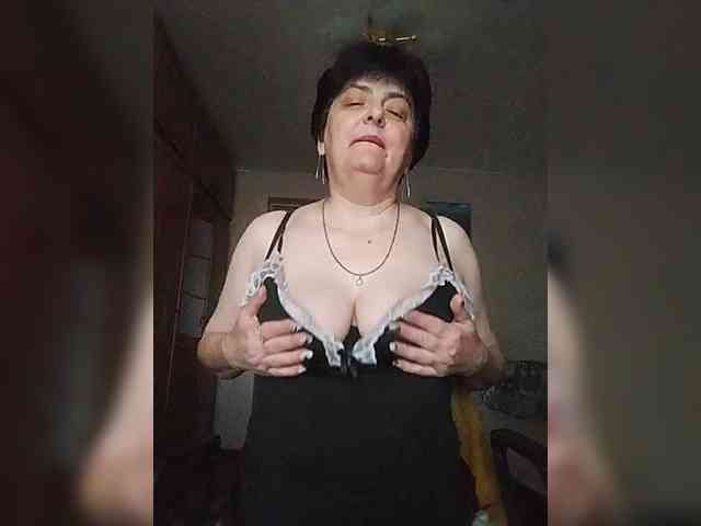 IsXLoves webcam