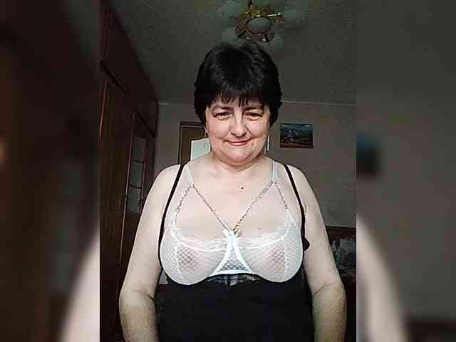IsXLoves webcam