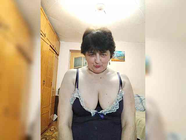 IsXLoves webcam