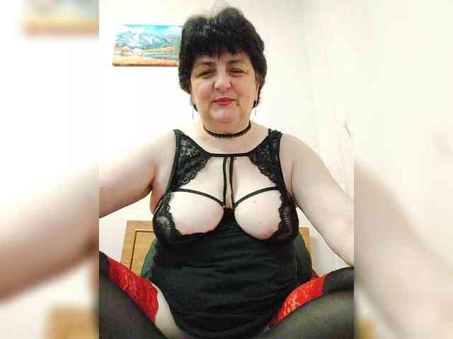 IsXLoves Live Webcam on BongaCams