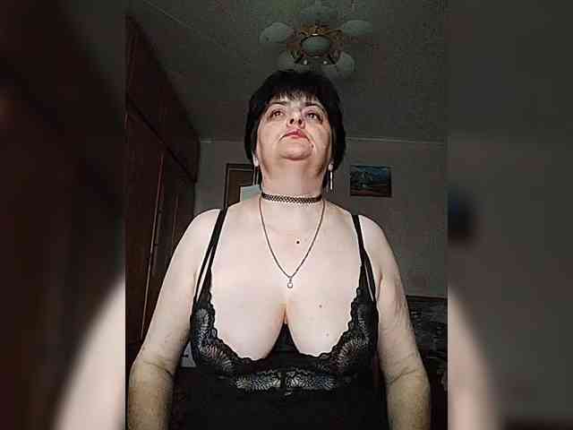 IsXLoves webcam