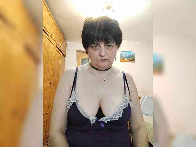 IsXLoves webcam