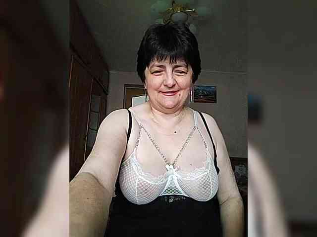 IsXLoves webcam