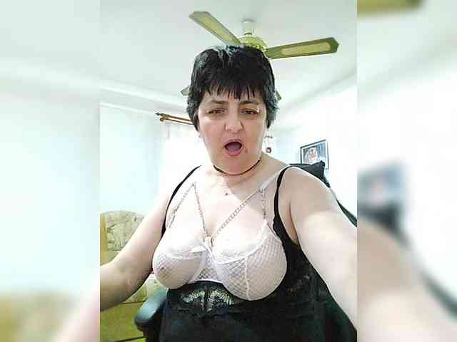 IsXLoves Live Webcam on BongaCams