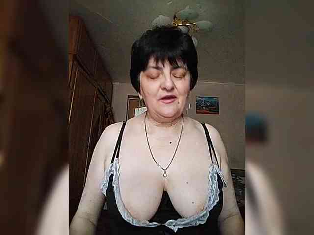 IsXLoves webcam