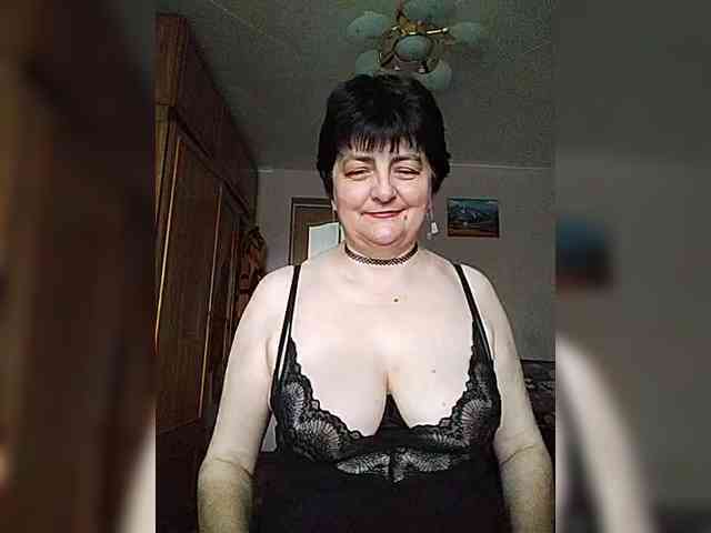 IsXLoves webcam