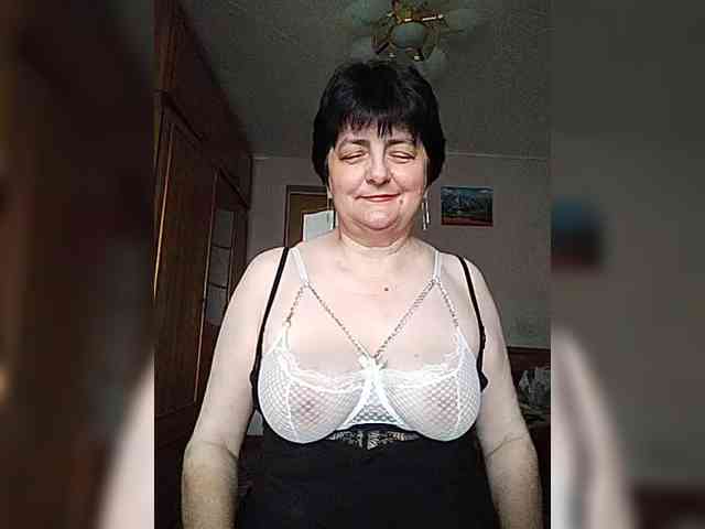 IsXLoves webcam