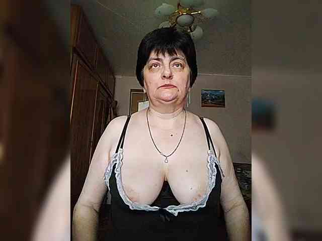 IsXLoves webcam