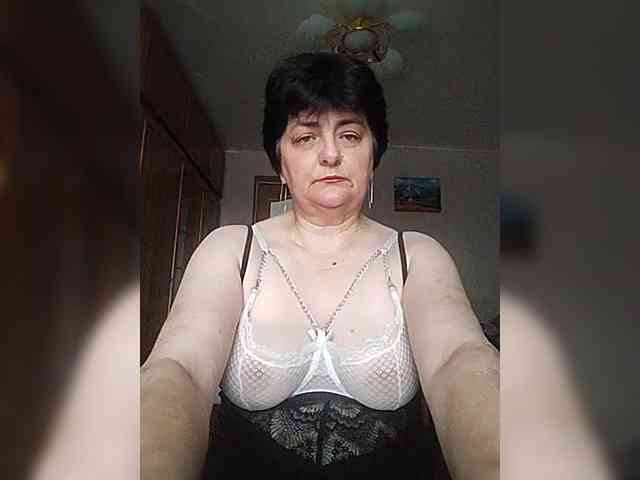 IsXLoves webcam