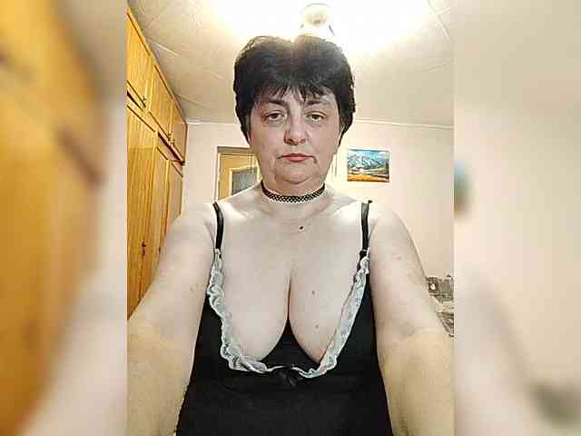 IsXLoves webcam