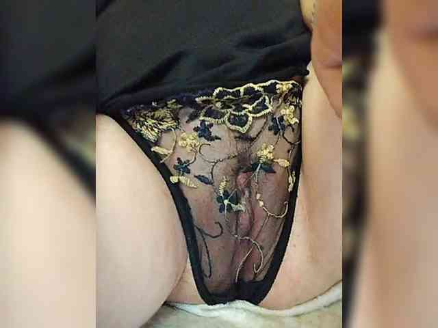 IsXLoves webcam