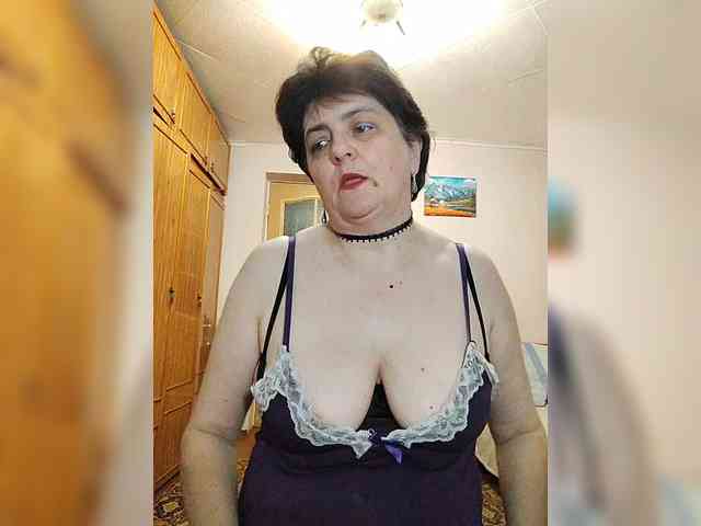 IsXLoves webcam