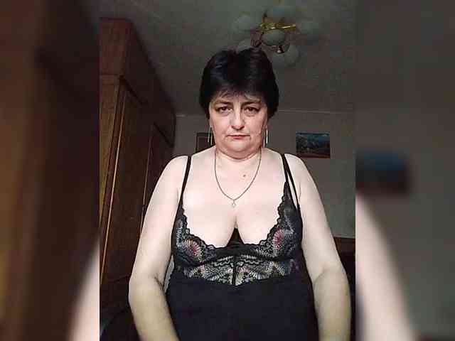 IsXLoves webcam