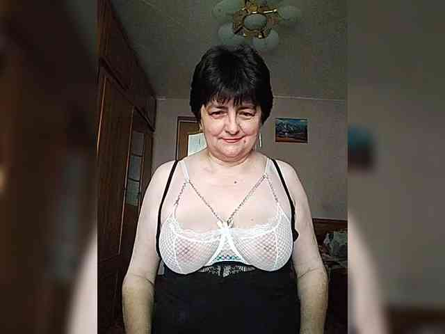 IsXLoves webcam