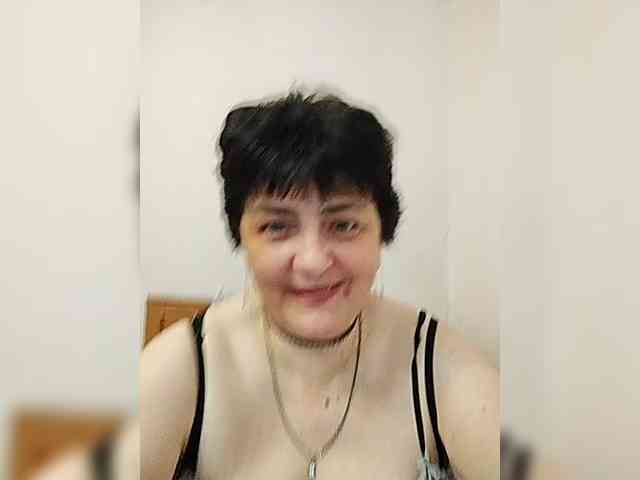 IsXLoves webcam