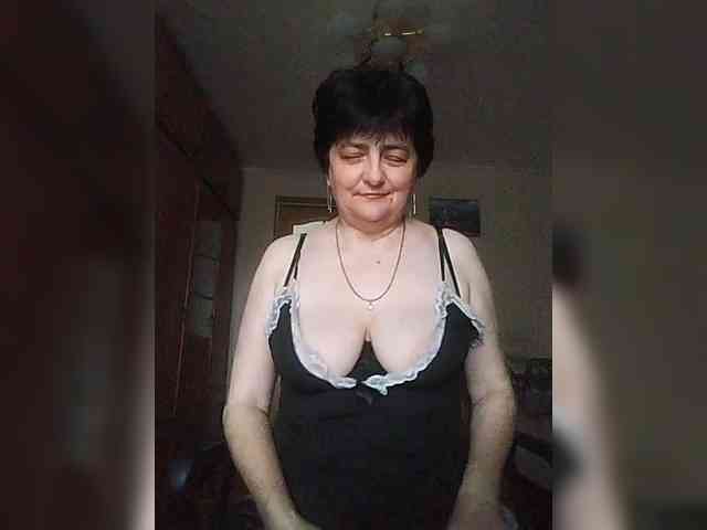 IsXLoves webcam