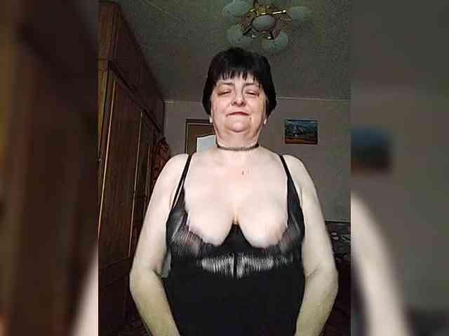 IsXLoves webcam