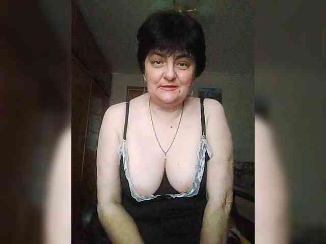 IsXLoves webcam