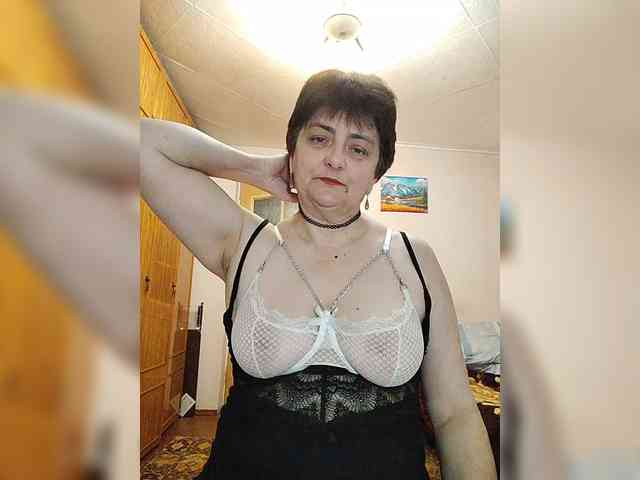 IsXLoves webcam