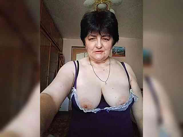 Модель: IsXLoves