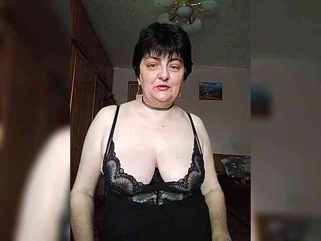 IsXLoves webcam