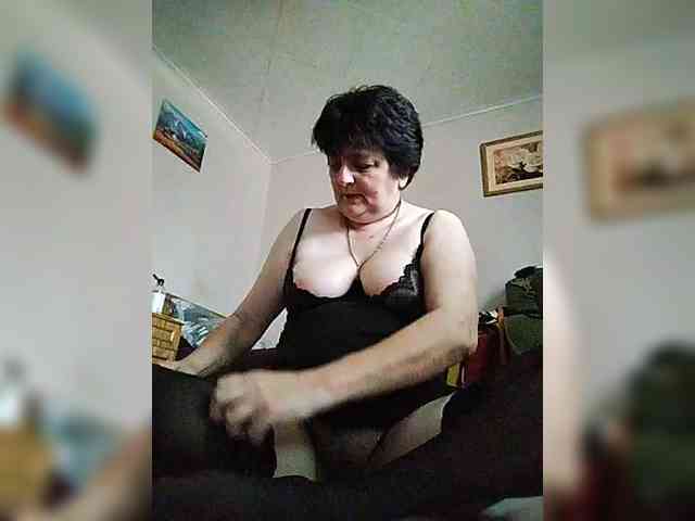 IsXLoves webcam