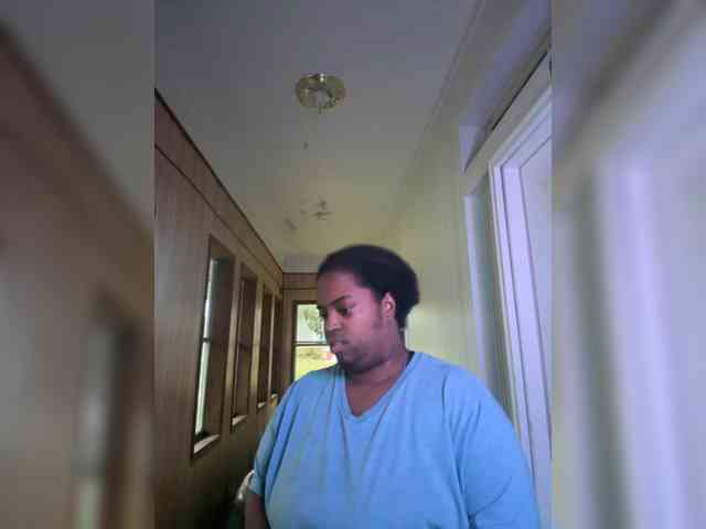 Lilsexymoney Live Webcam on BongaCams