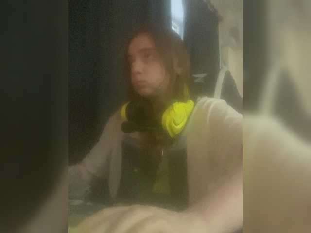 aliiicestone's BongaCams show and profile