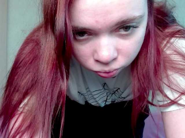 aliiicestone's BongaCams show and profile