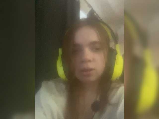 aliiicestone's BongaCams show and profile