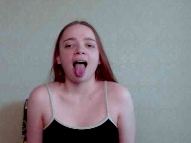 aliiicestone webcam
