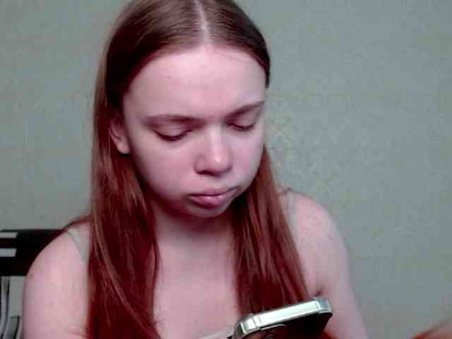 aliiicestone webcam