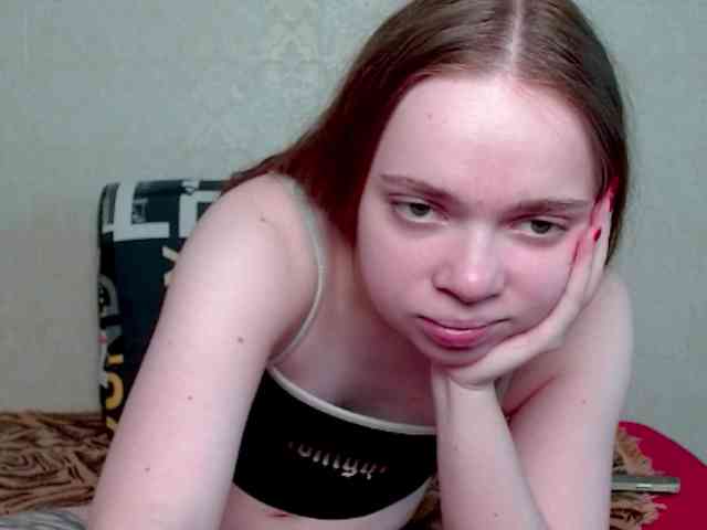aliiicestone webcam