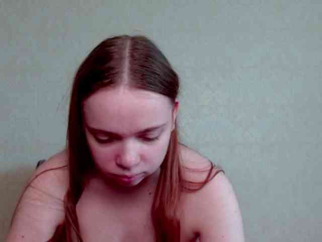 aliiicestone webcam
