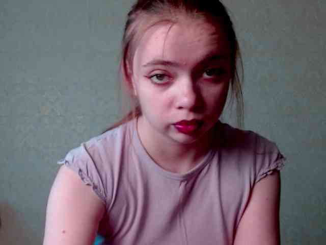 aliiicestone webcam
