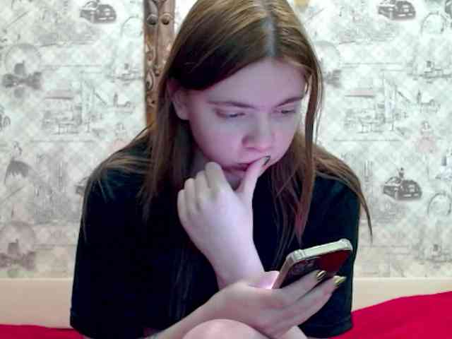 online chatting Aliiicestone